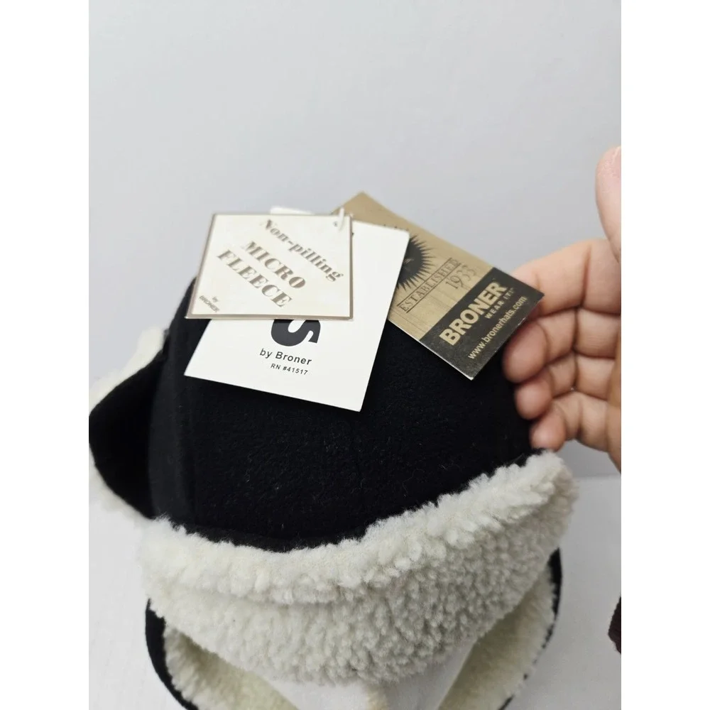 Broner Kids black hat trapper NWT Micro Fleece 6-10 years